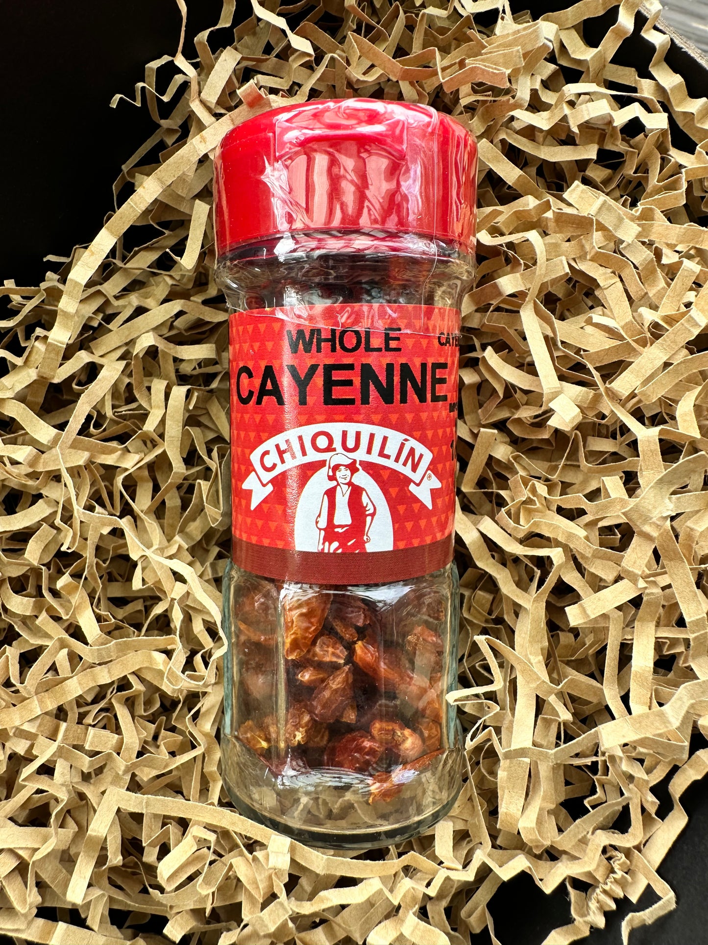 Whole Cayenne Dried Chili Peppers (Guindillas) by Chiquilín